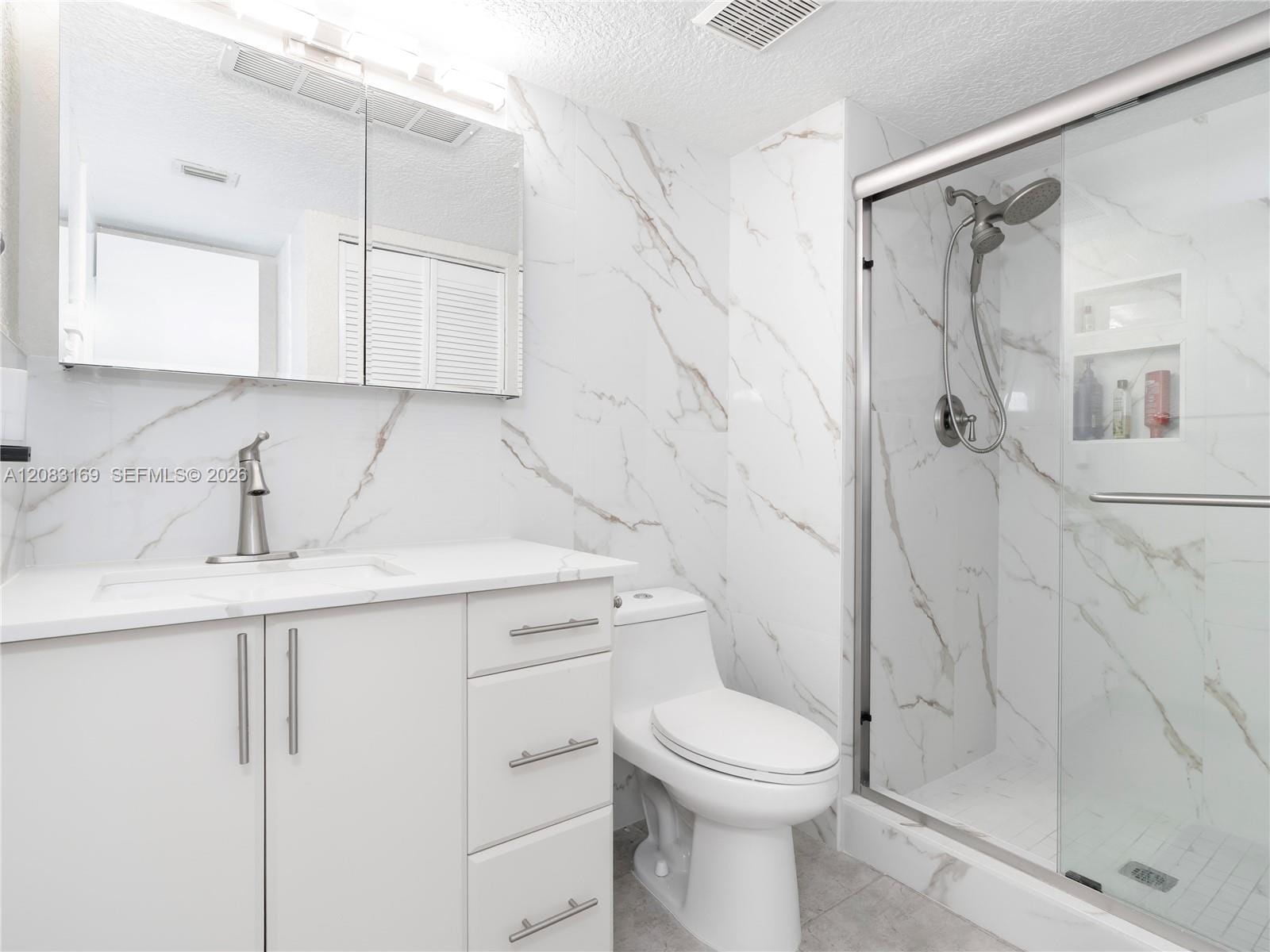 435 Lakeview Drive 106, Weston, FL 33326 photo 21