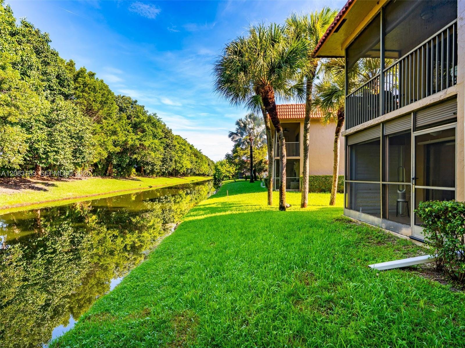 435 Lakeview Drive 106, Weston, FL 33326 photo 23