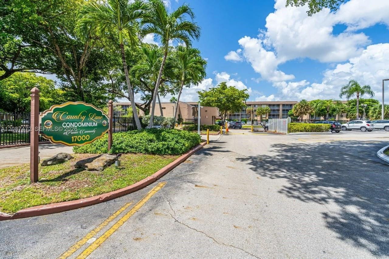 17000 NW 67th Avenue 405, Hialeah, FL 33015 photo 30