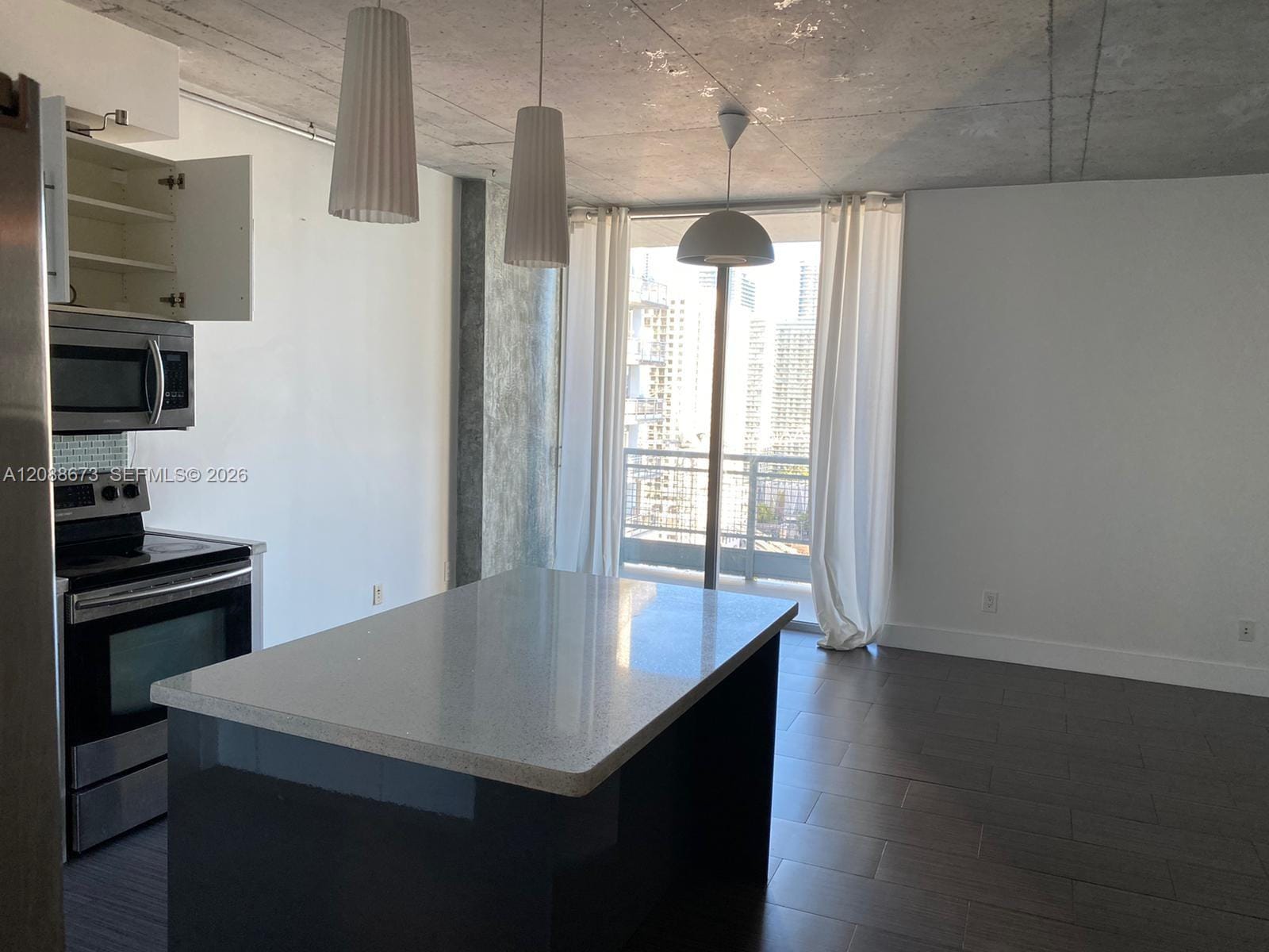 690 SW 1st Court 2723, Miami, FL 33130 photo 5