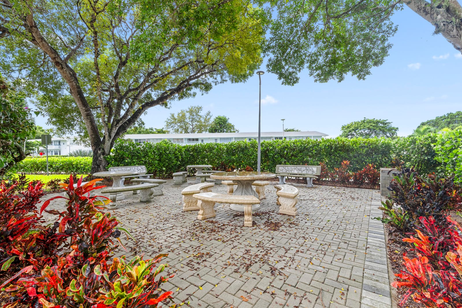 2041 Lyndhurst J, Deerfield Beach, FL 33442 photo 29