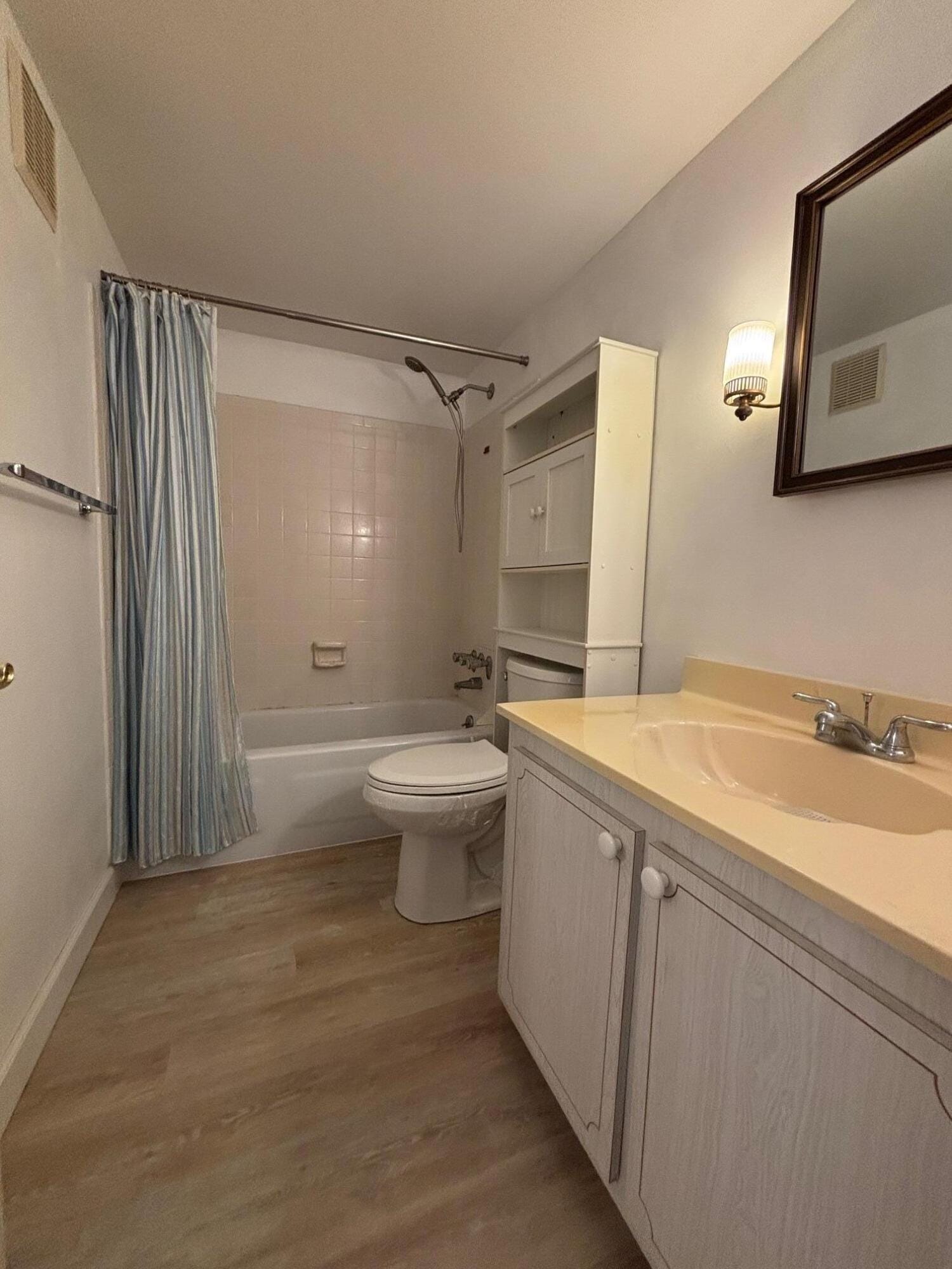2950 SE Ocean Boulevard 7-5, Stuart, FL 34996 photo 14