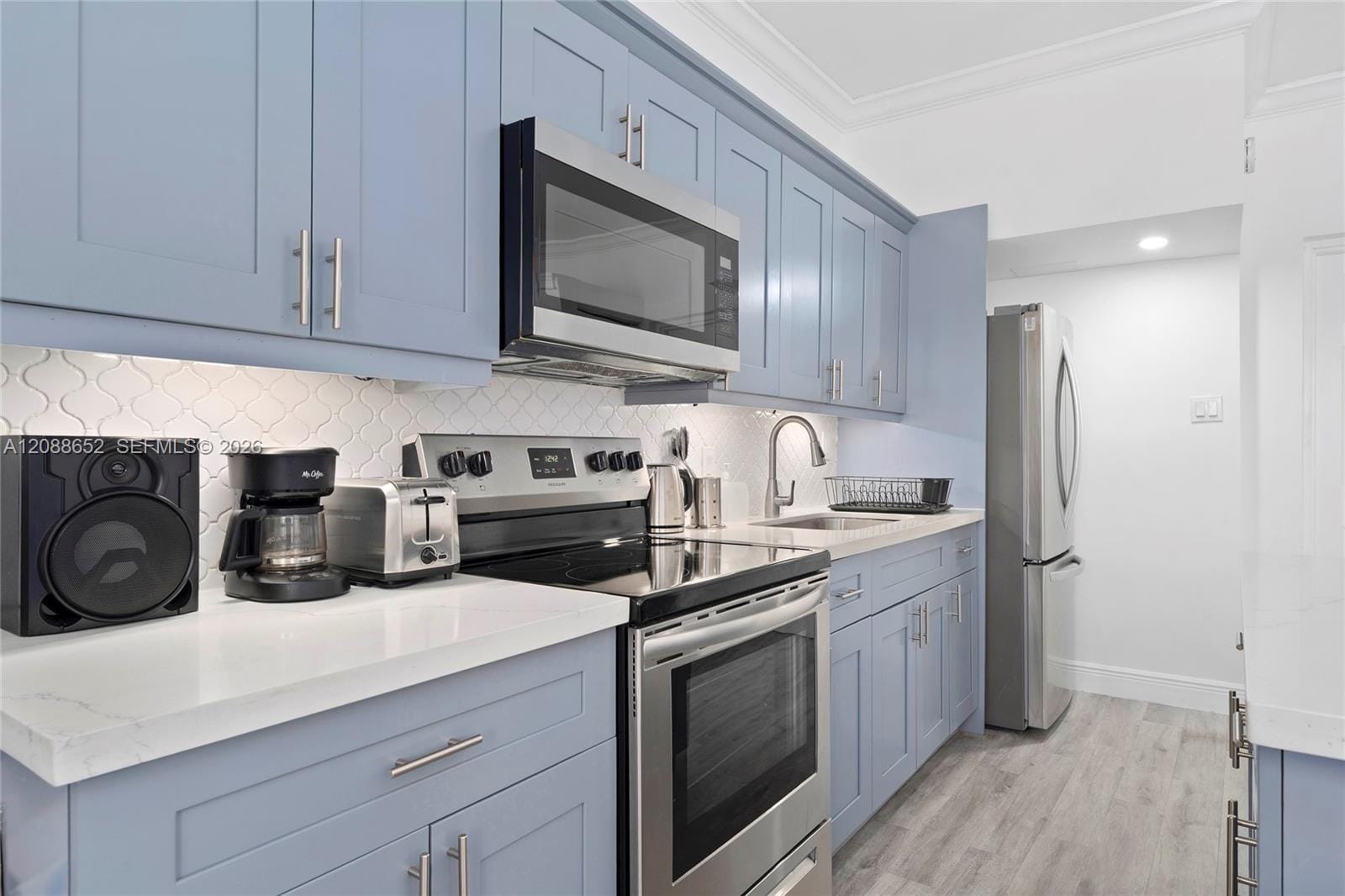 26 Diplomat Parkway 2390 — photo 4
