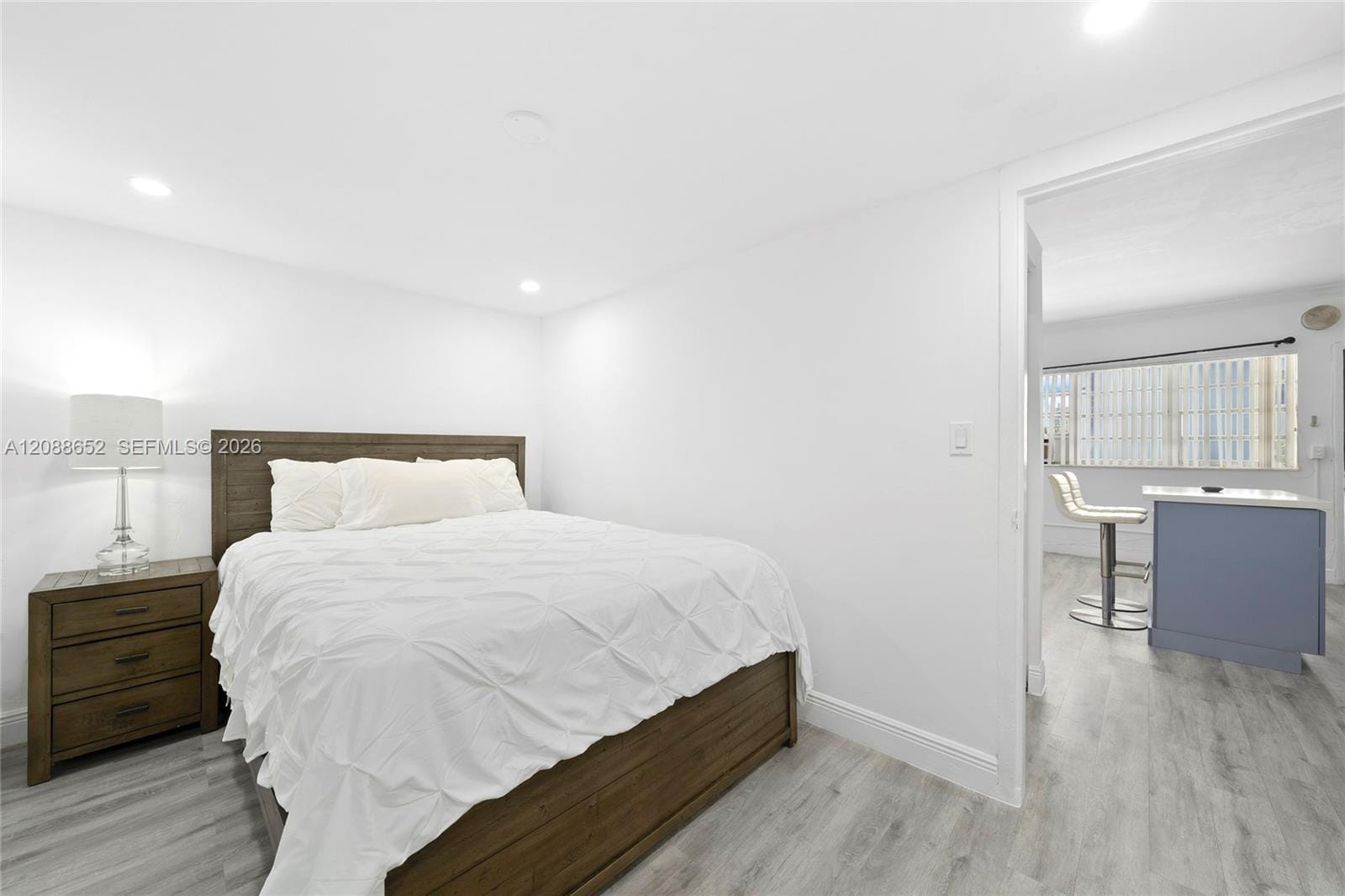 26 Diplomat Parkway 2390 — photo 8