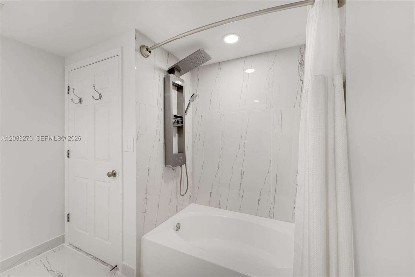 2000 N Bayshore Drive 619, Miami, FL 33137 photo 17