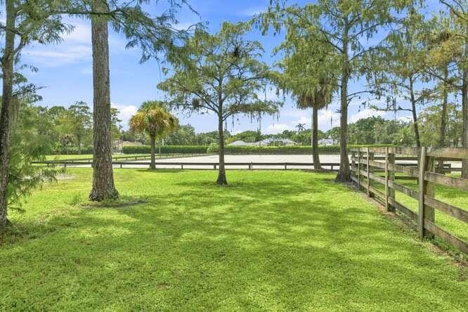 14902 PADDOCK Drive, Wellington, FL 33414 photo 3