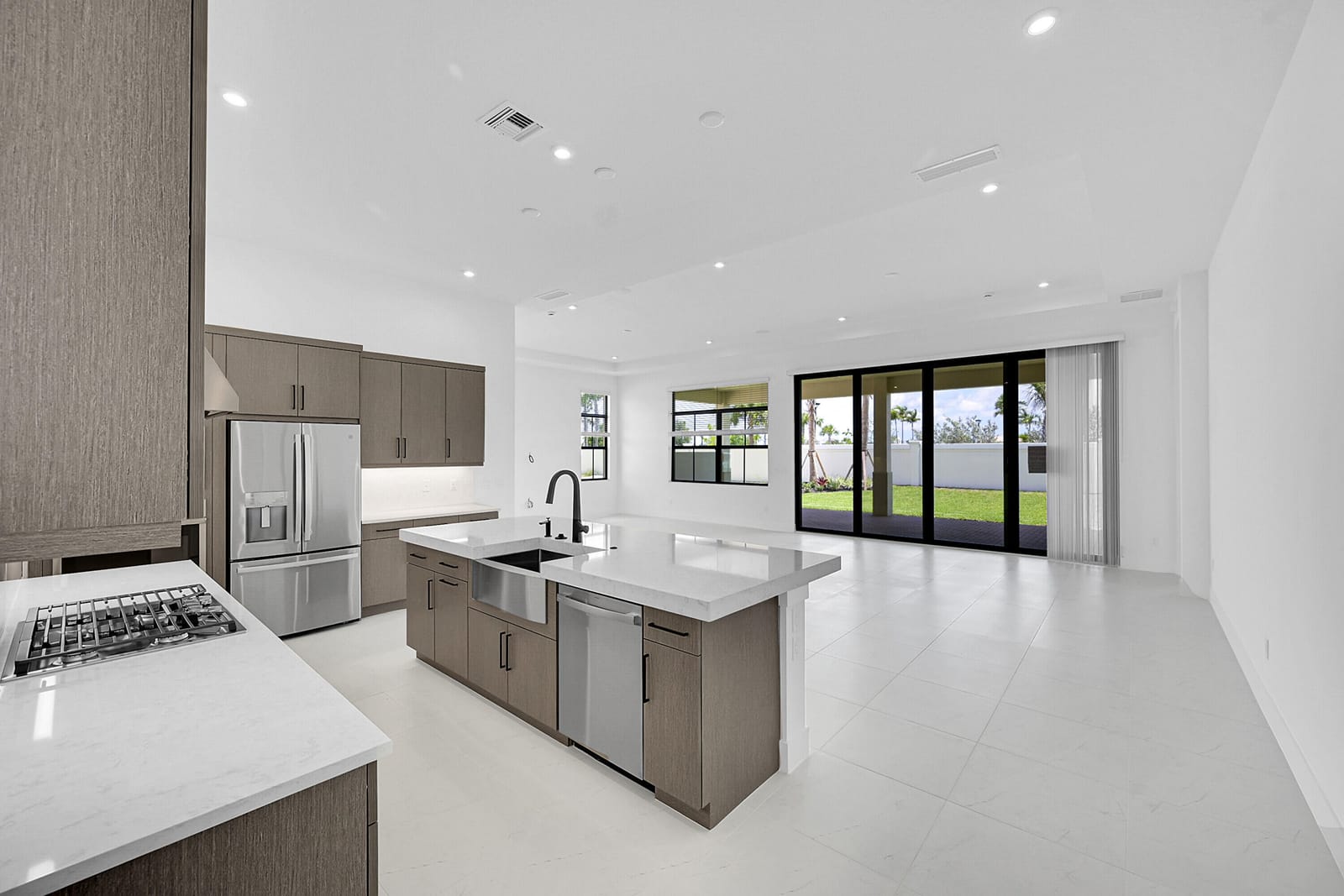 9528 St. Germain Drive — photo 12