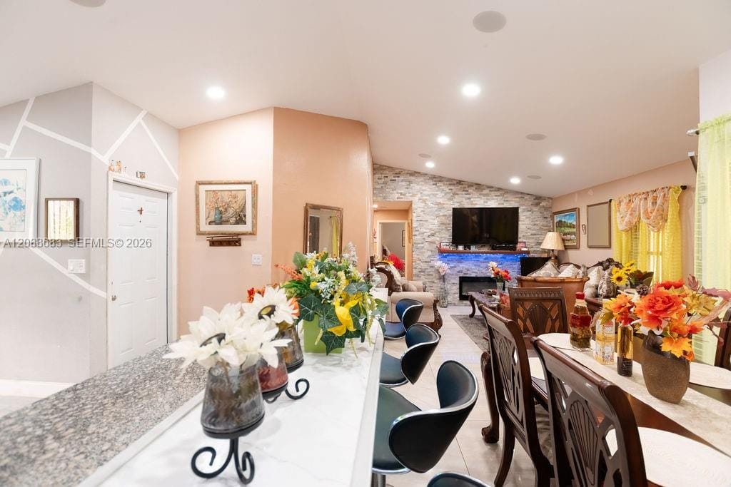 1111 San Remo Circle — photo 10