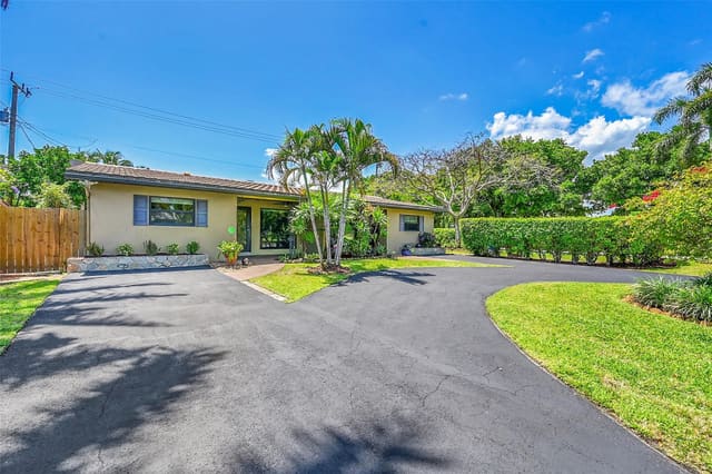 2200 NE 54TH Street, Fort Lauderdale, FL 33308