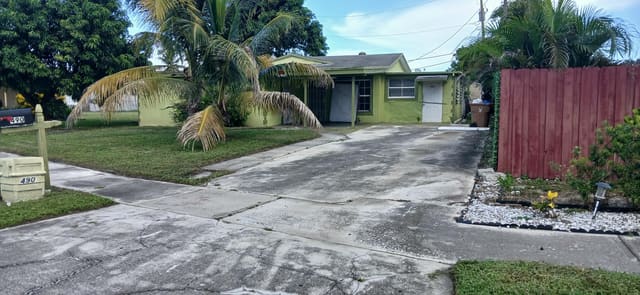 490 NW 3rd Terrace, Deerfield Beach, FL 33441