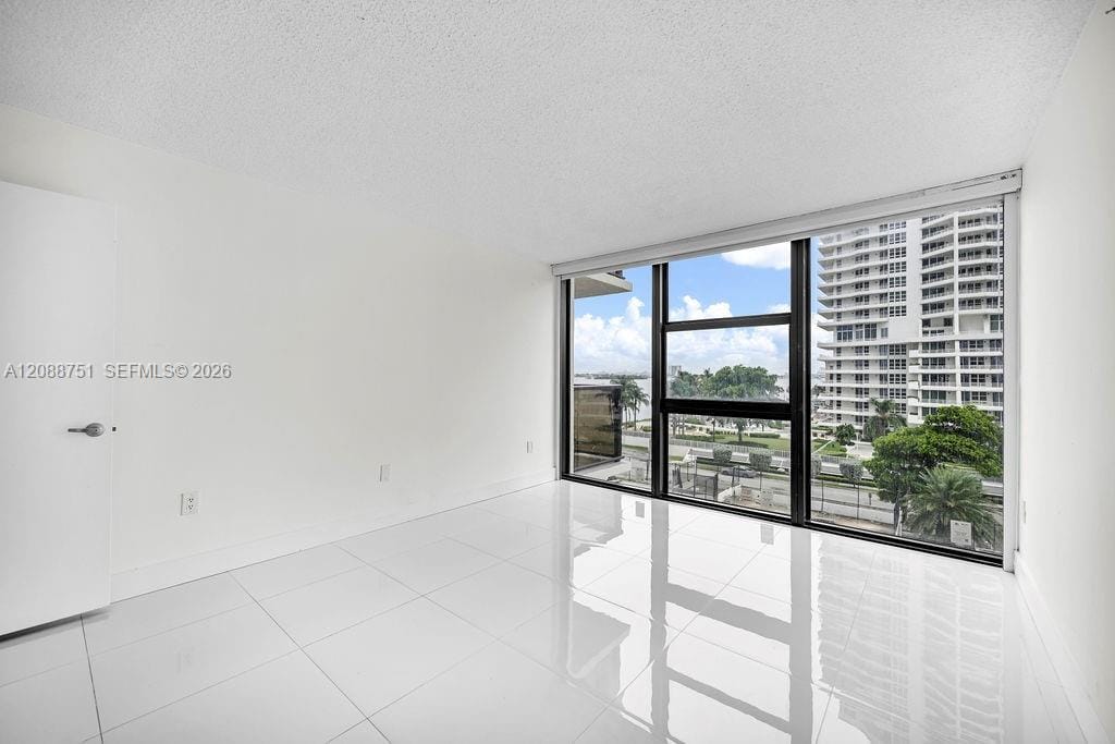 600 NE 36th Street 508, Miami, FL 33137 photo 20