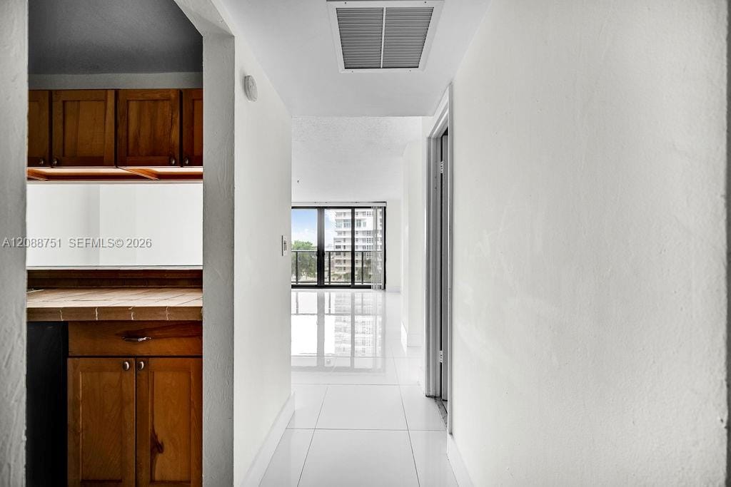 600 NE 36th Street 508, Miami, FL 33137 photo 29
