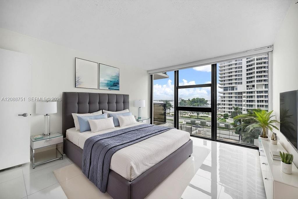 600 NE 36th Street 508 — photo 10