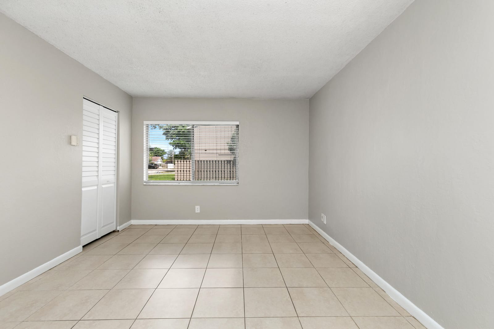 2130 NW 58TH Avenue 25-C, Lauderhill, FL 33313 photo 3