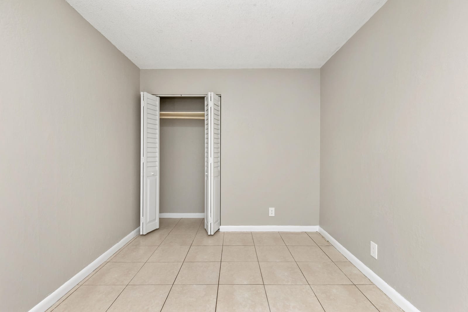 2130 NW 58TH Avenue 25-C, Lauderhill, FL 33313 photo 5