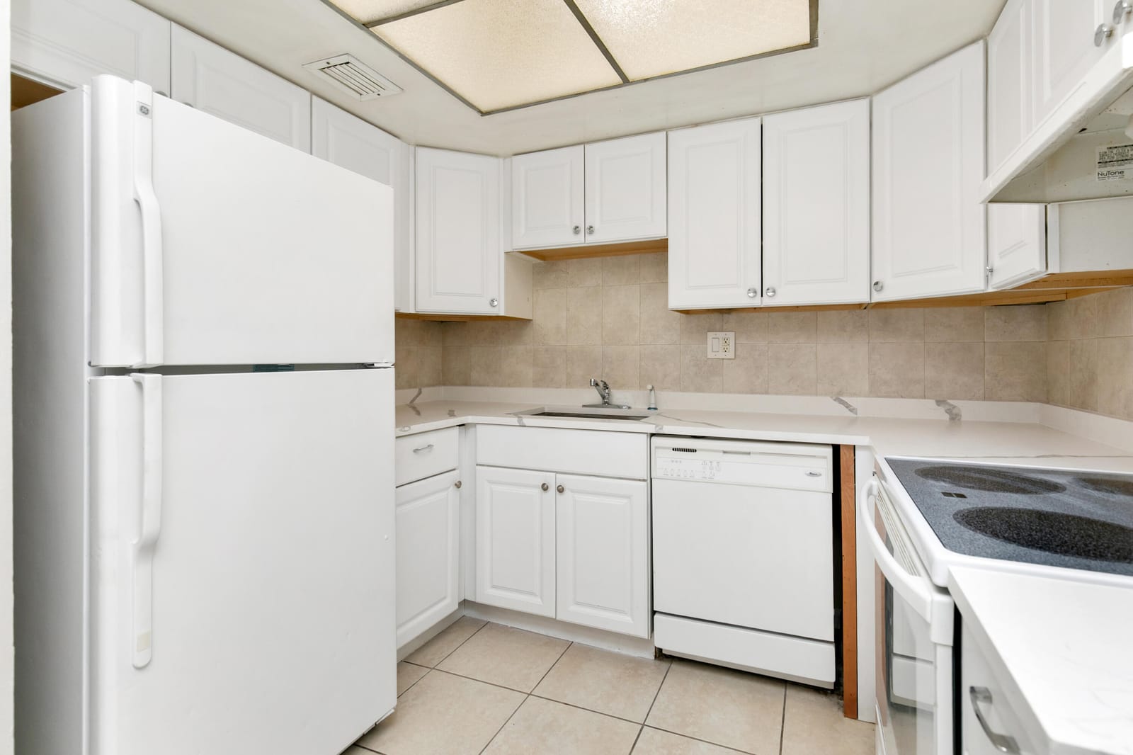 2130 NW 58TH Avenue 25-C, Lauderhill, FL 33313 photo 10