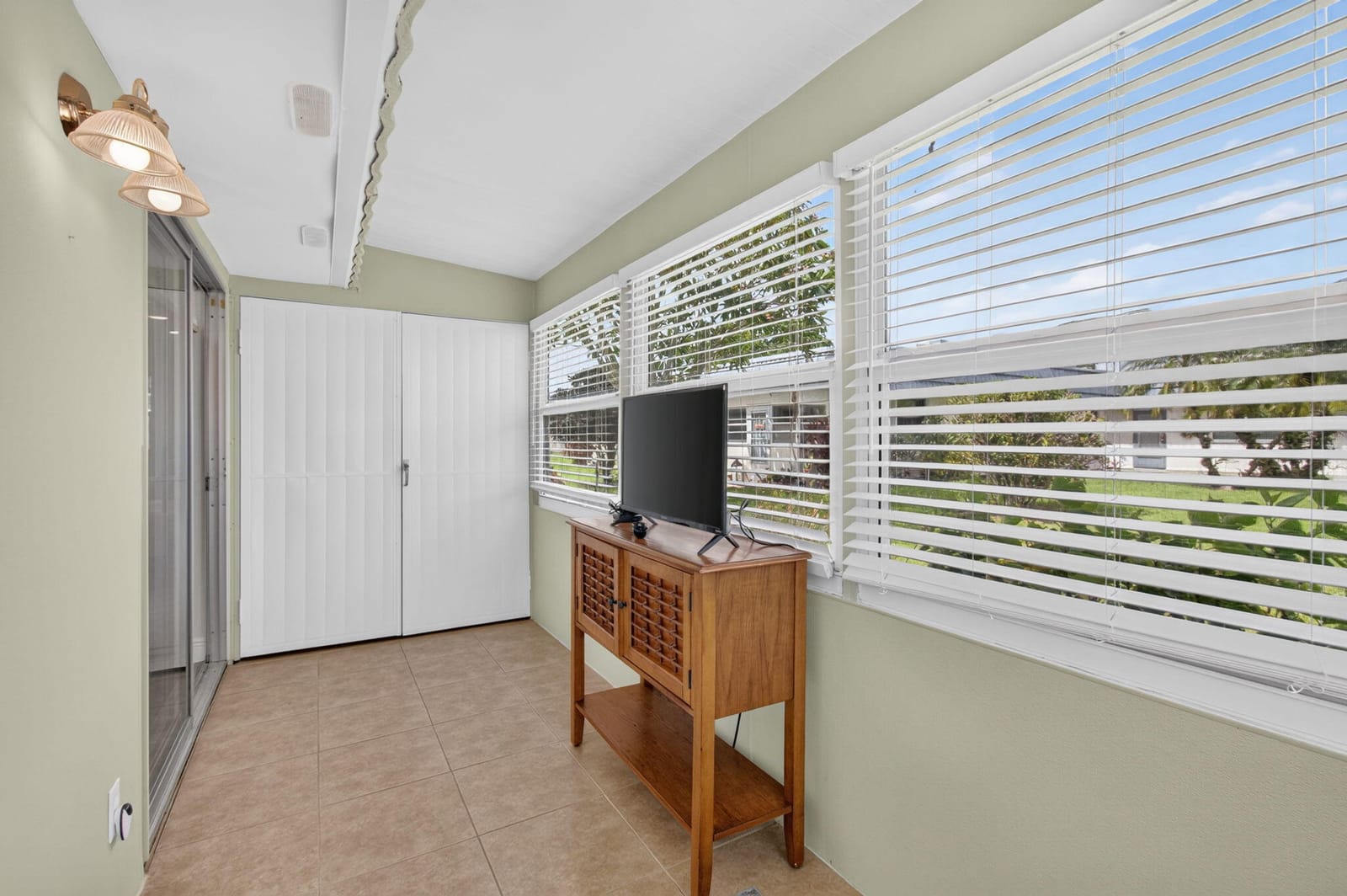 75 WATERFORD D, Delray Beach, FL 33446 photo 25