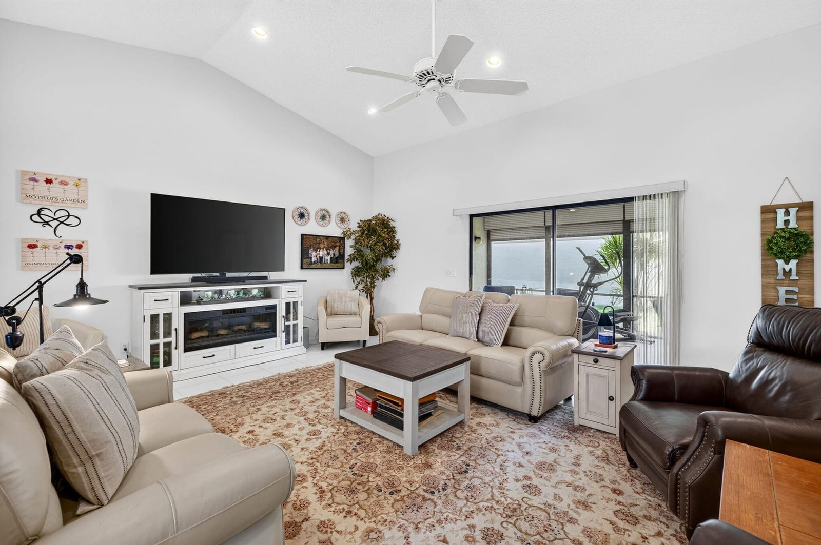 2320 Riviera Drive, Delray Beach, FL 33445 photo 4