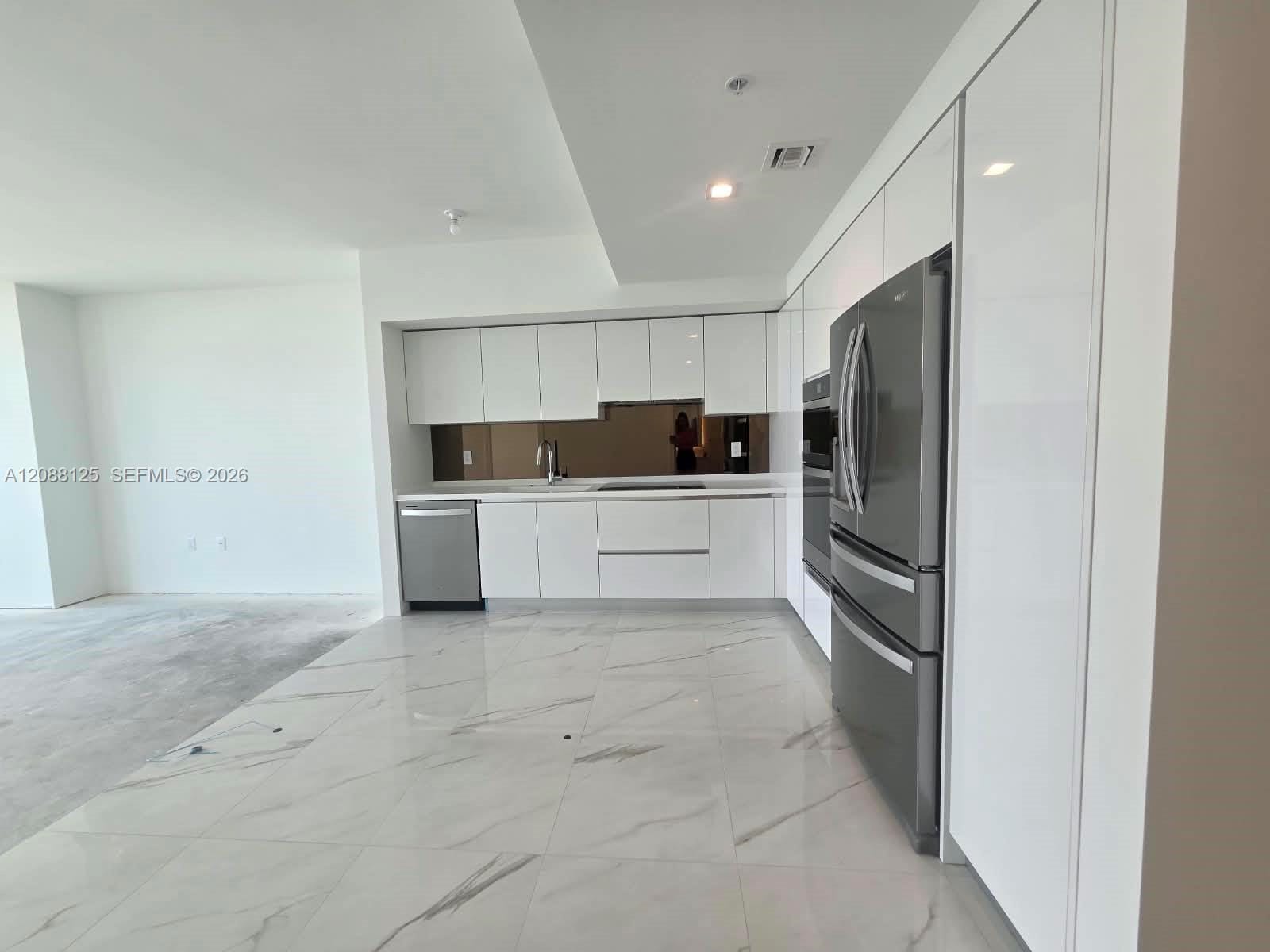 1170 E Hallandale Beach Boulevard 1105, Hallandale Beach, FL 33009 photo 8