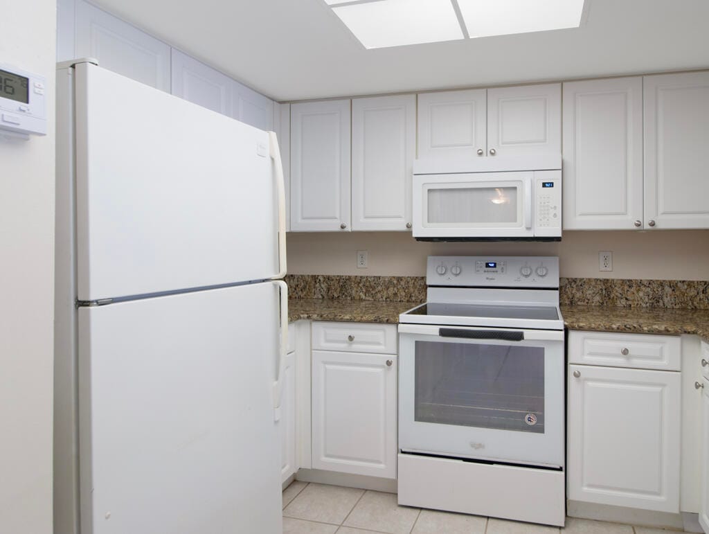 500 CRESTWOOD Court N 506 — photo 5
