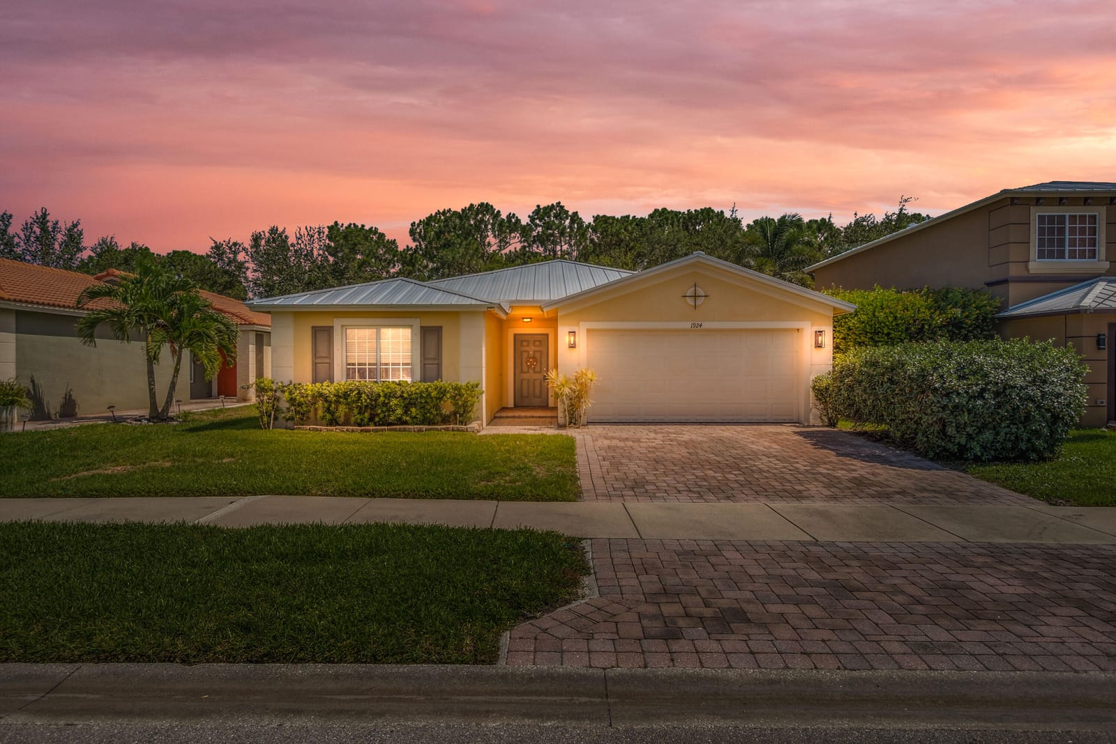 1924 SW JAMESPORT Drive, Port St. Lucie, FL 34953