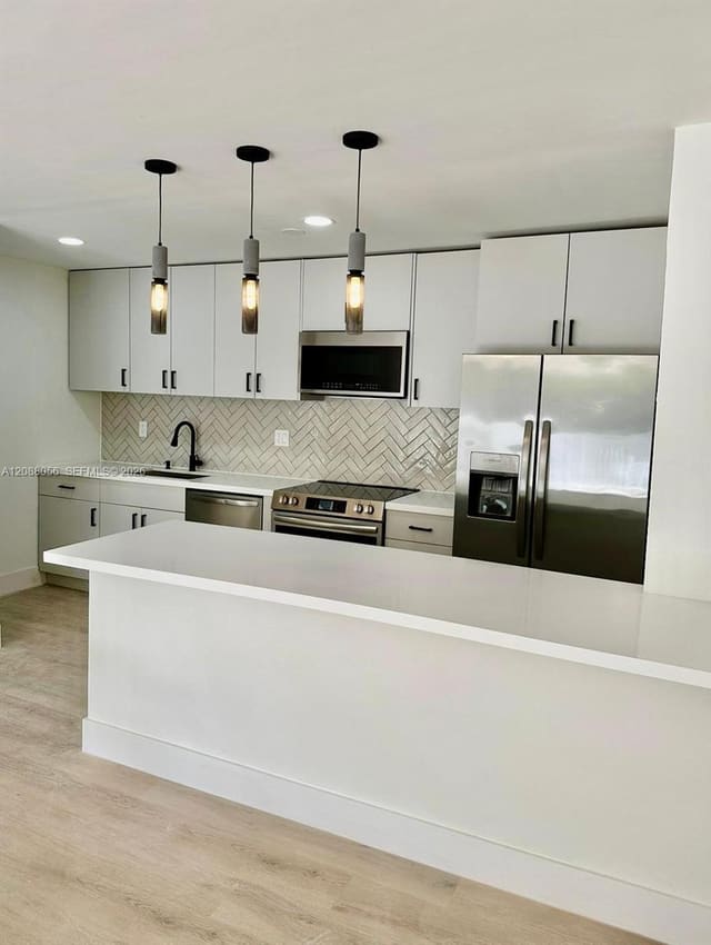 4310 NW 79th Avenue 2B, Doral, FL 33166
