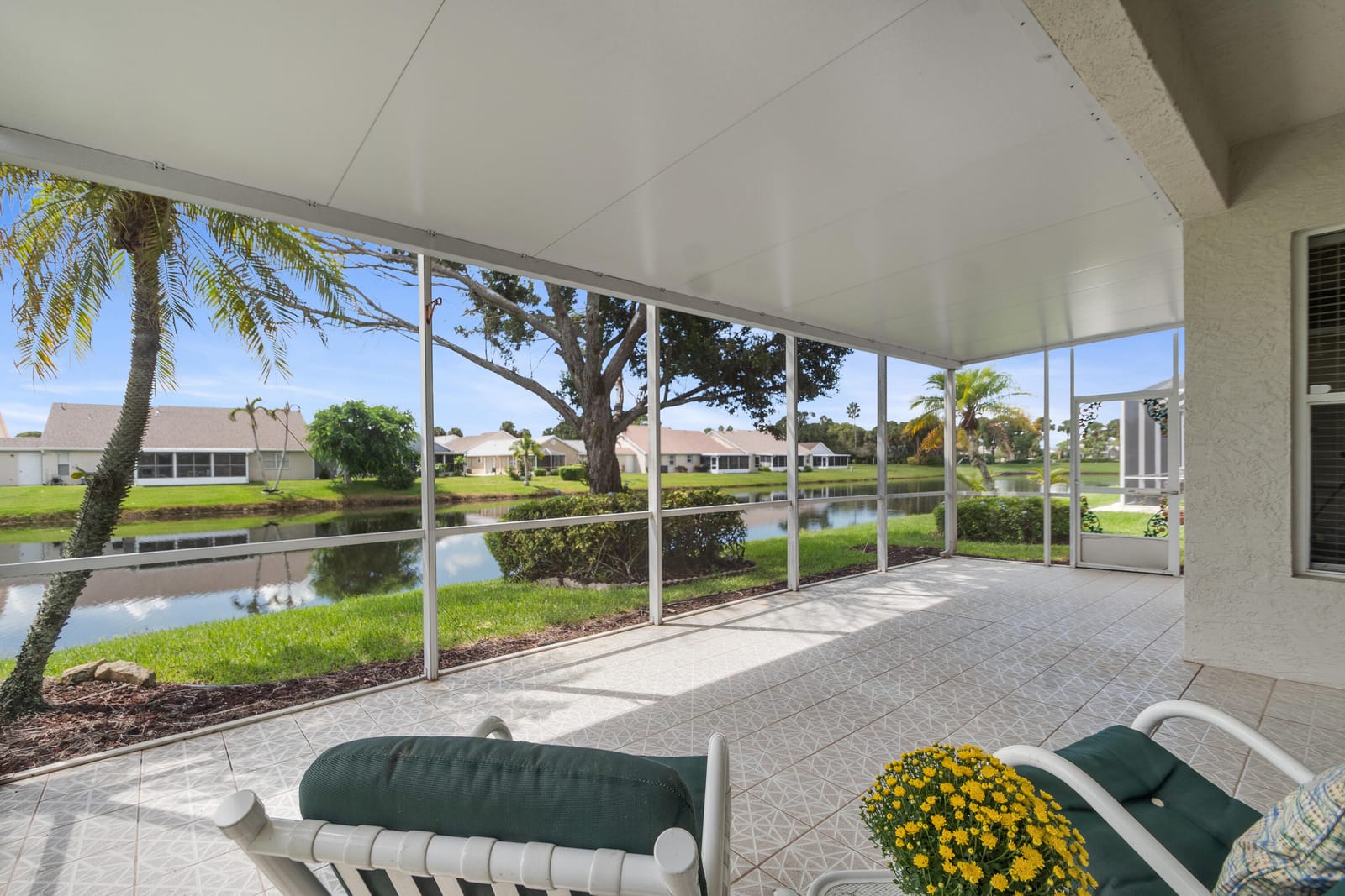 534 NW LAMBRUSCO Drive — photo 1
