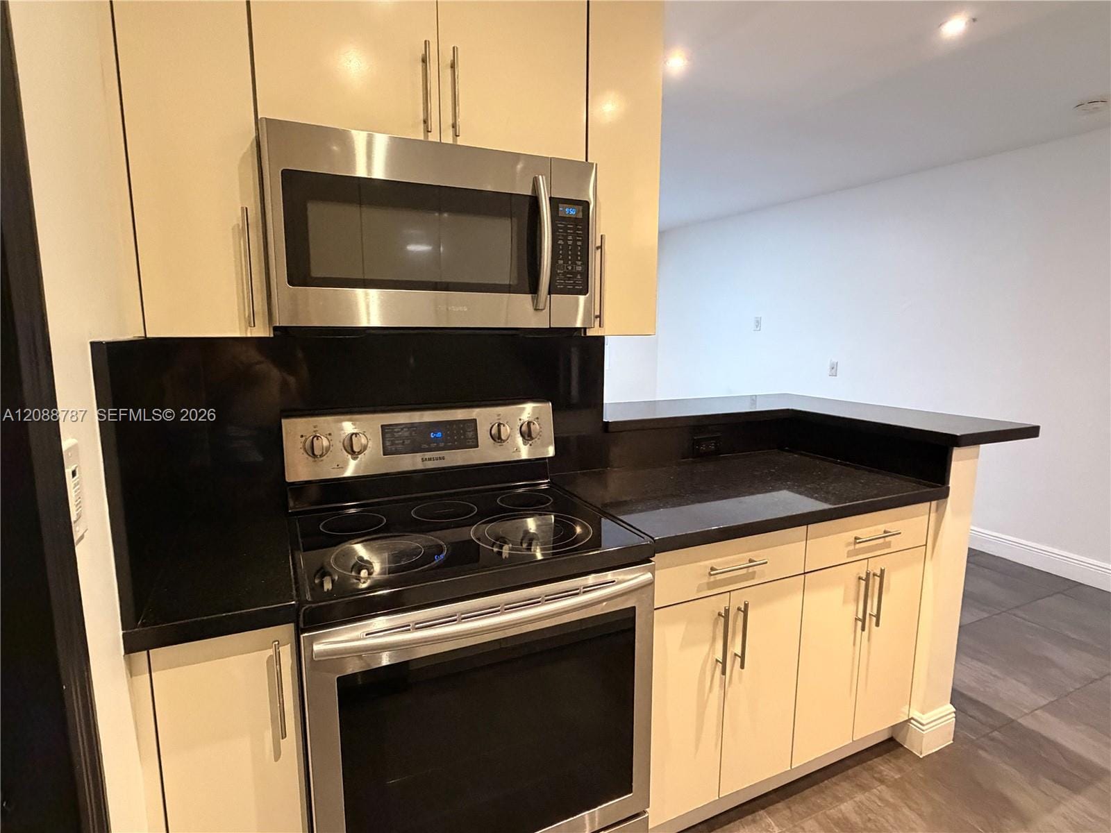 3040 NW 27th Street 3042 — photo 8