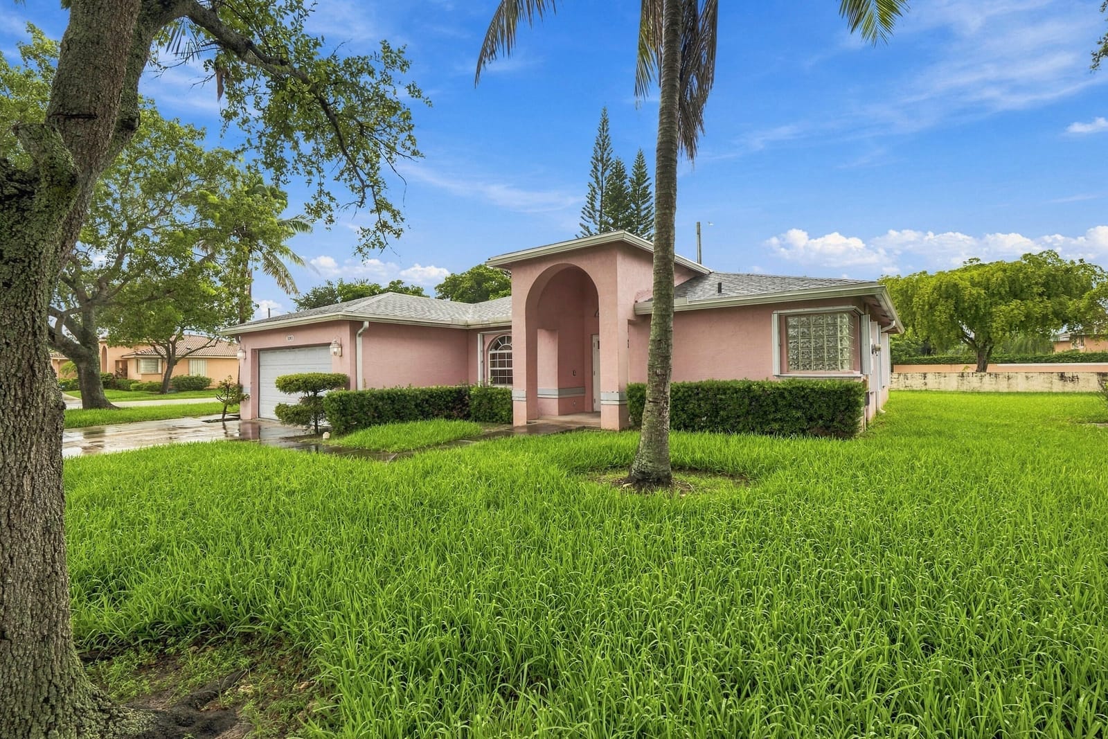 3243 NW 43RD Place, Oakland Park, FL 33309 photo 2