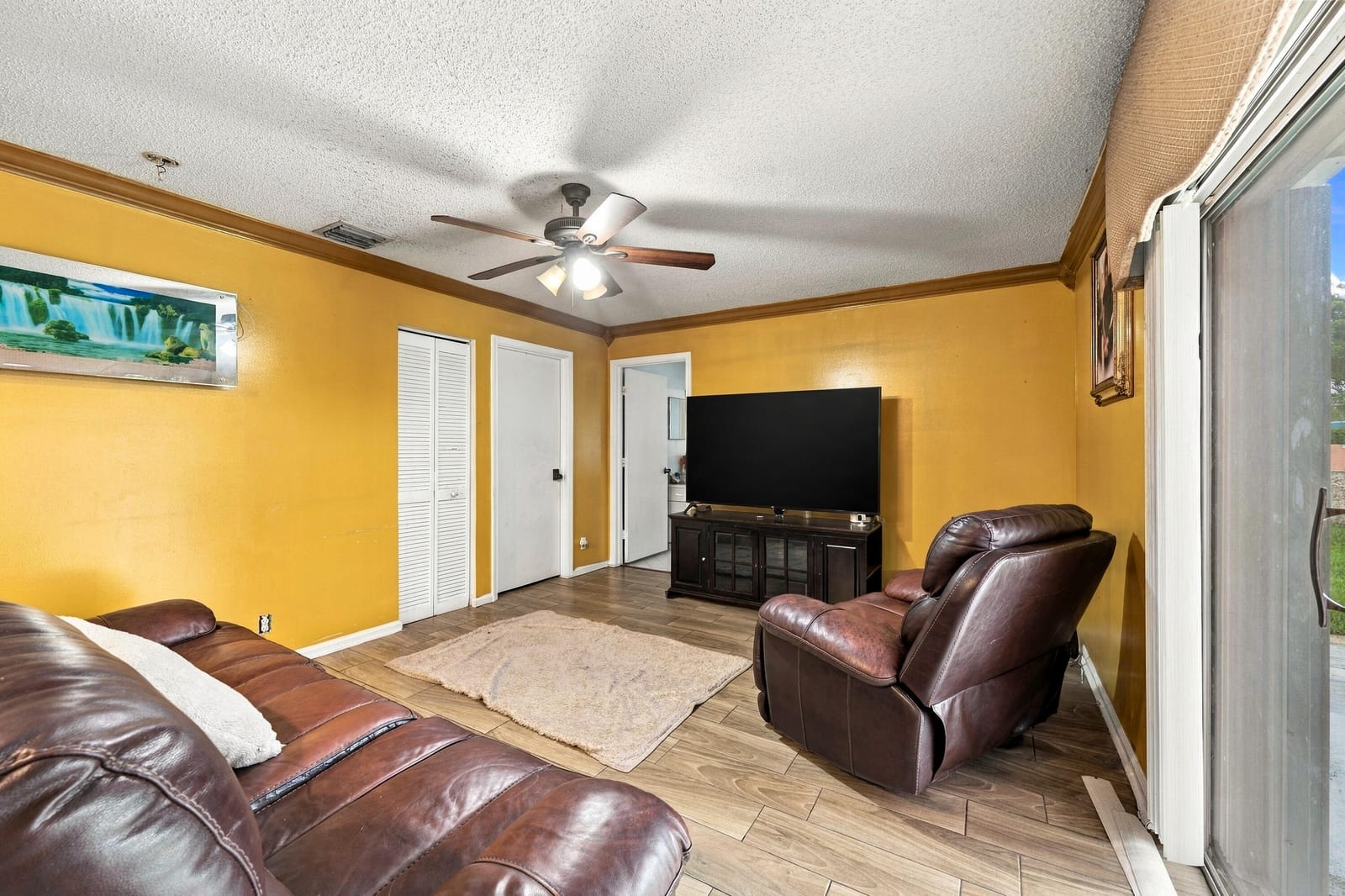 3243 NW 43RD Place, Oakland Park, FL 33309 photo 14