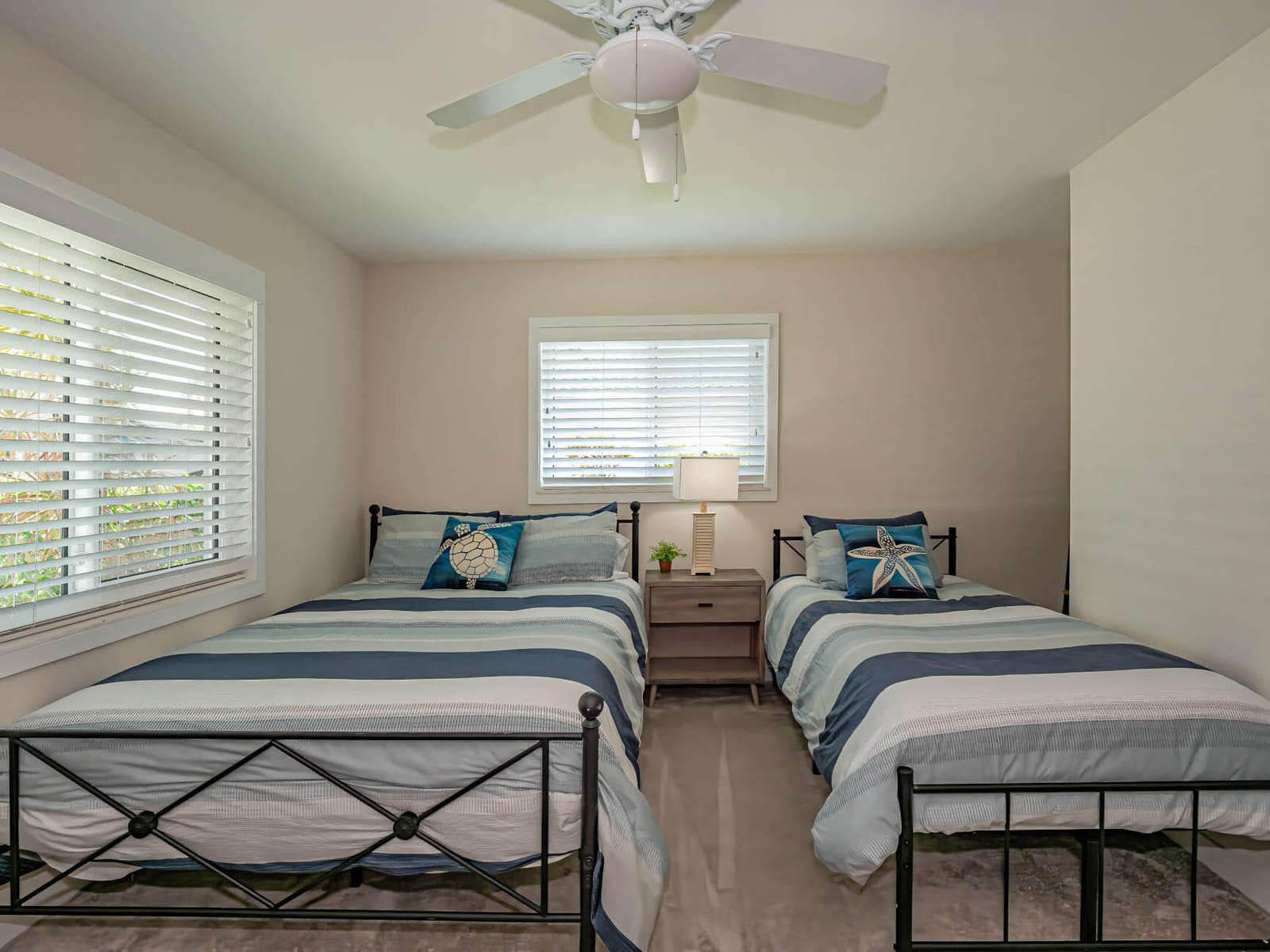 255 MARINA Drive, Fort Pierce, FL 34949 photo 14