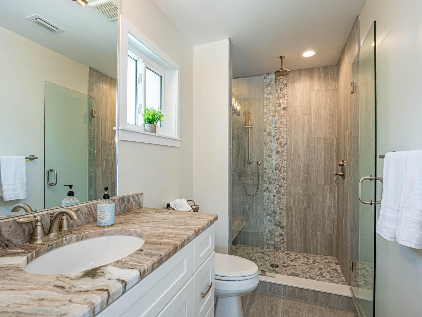 255 MARINA Drive — photo 8