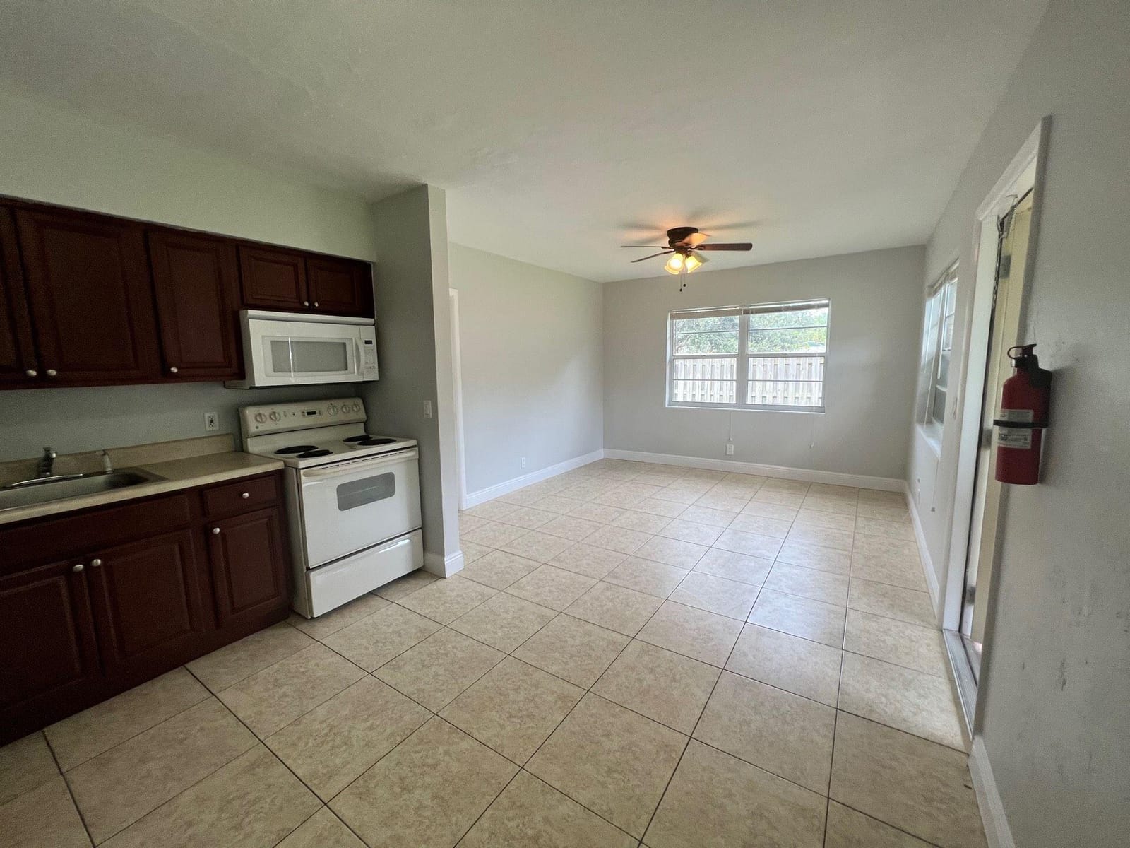 4820 Maine Street #4, Lake Worth, FL 33461 photo 2