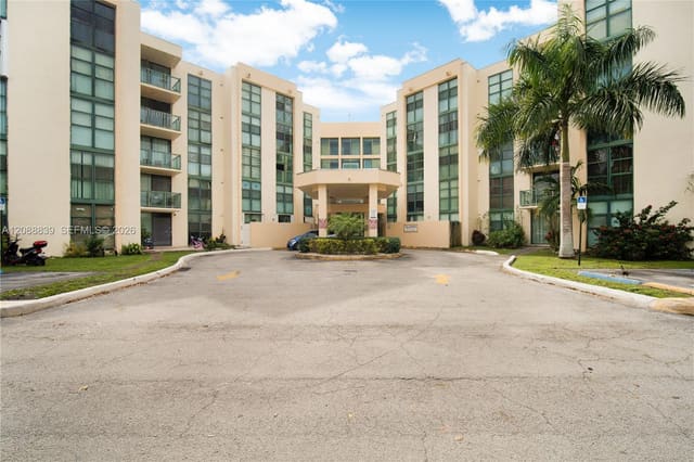 2075 SW 122nd Avenue 130, Miami, FL 33175