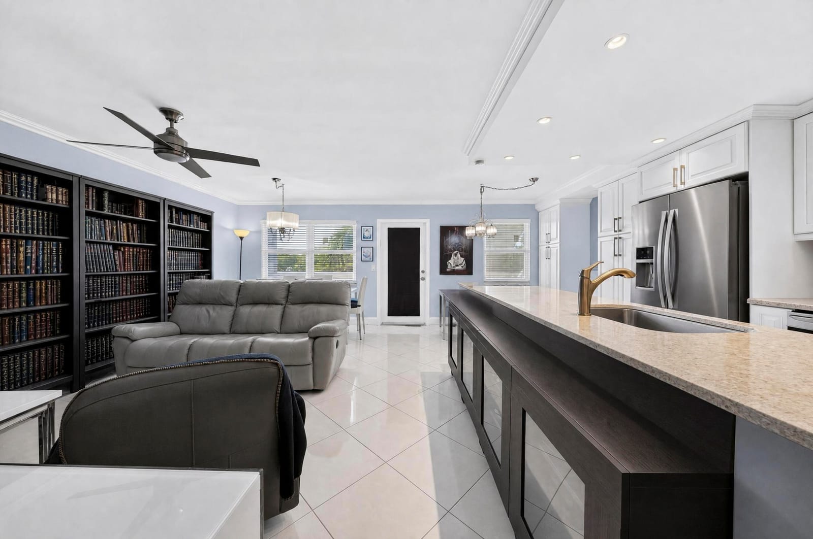 2079 Cambridge D 2079 — photo 11