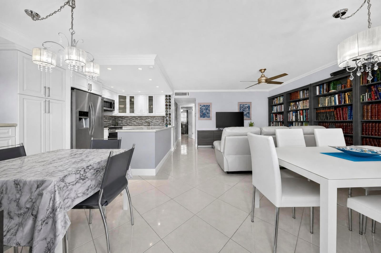 2079 Cambridge D 2079 — photo 4