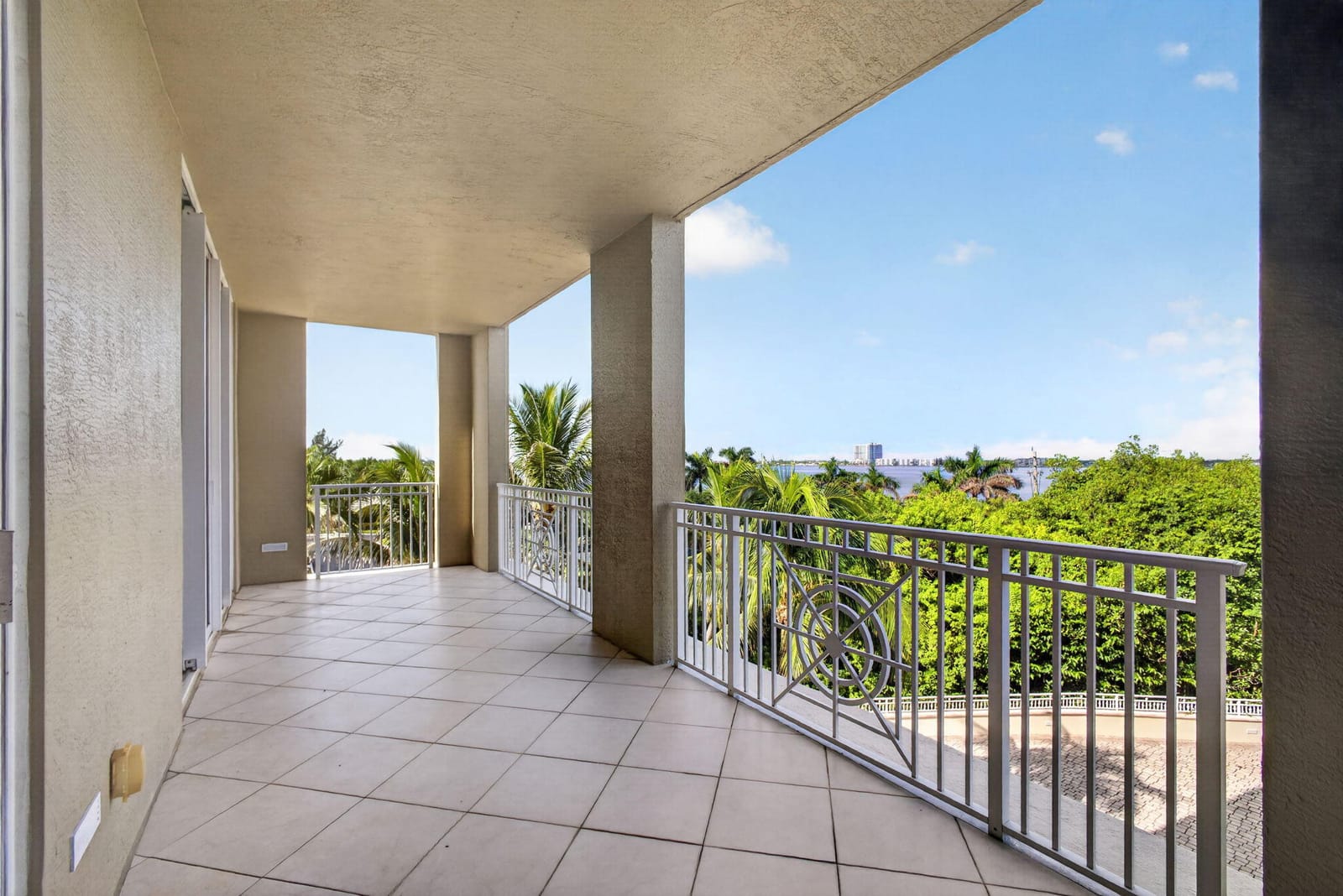 5310 N OCEAN Drive 301, Singer Island, FL 33404 photo 10