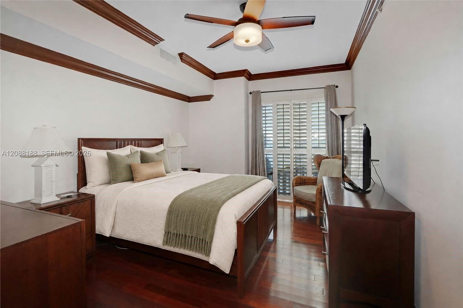 10 Aragon Avenue 1216, Coral Gables, FL 33134 photo 24