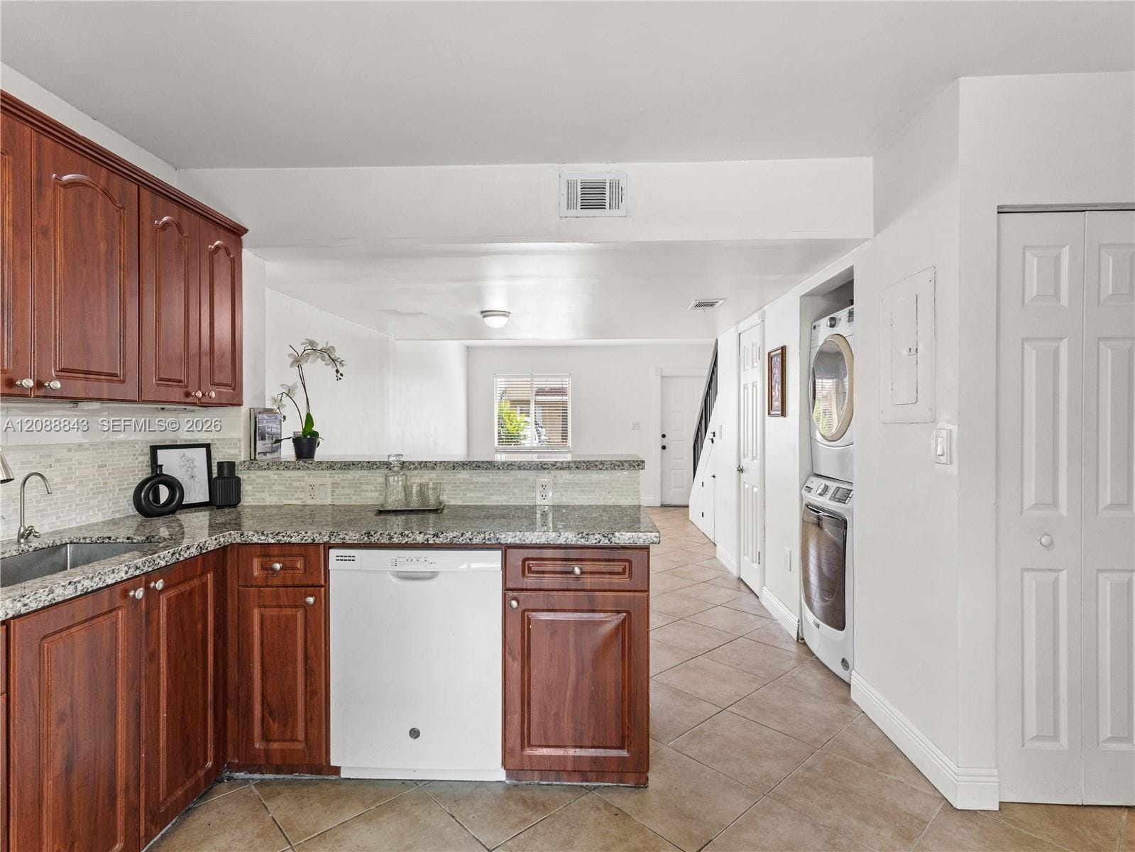 560 NW 82nd Place 306, Miami, FL 33126 photo 12