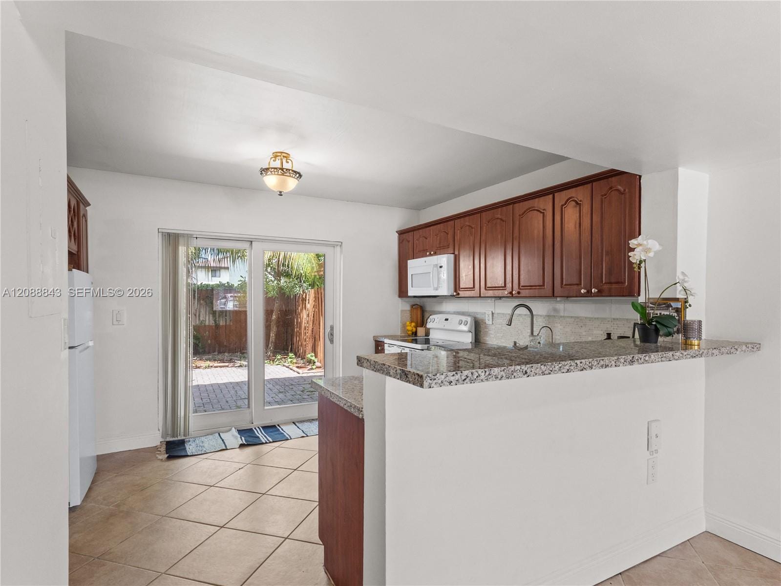 560 NW 82nd Place 306, Miami, FL 33126 photo 15
