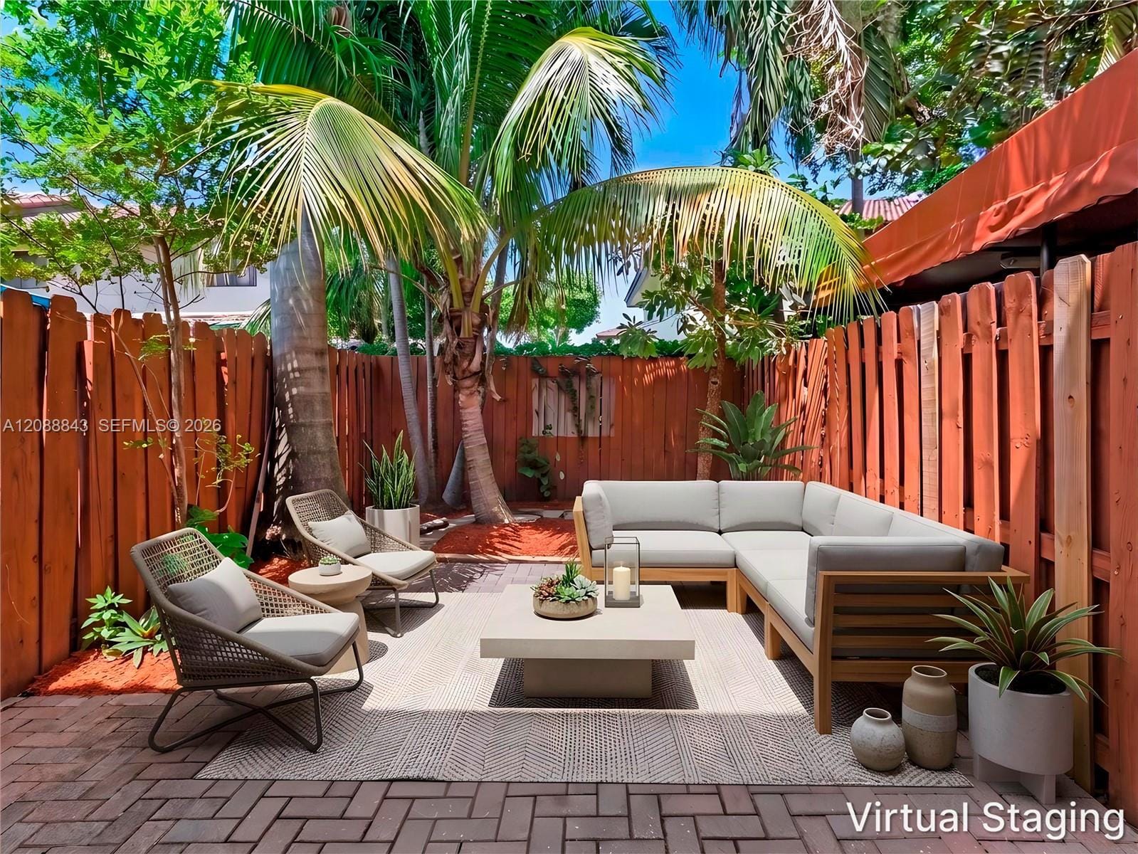 560 NW 82nd Place 306, Miami, FL 33126 photo 4