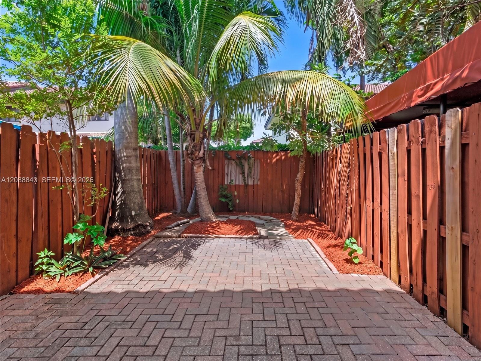 560 NW 82nd Place 306, Miami, FL 33126 photo 5