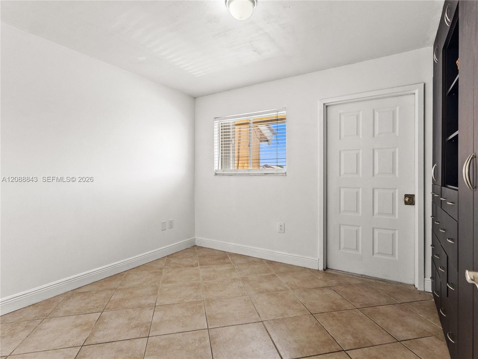 560 NW 82nd Place 306, Miami, FL 33126 photo 7