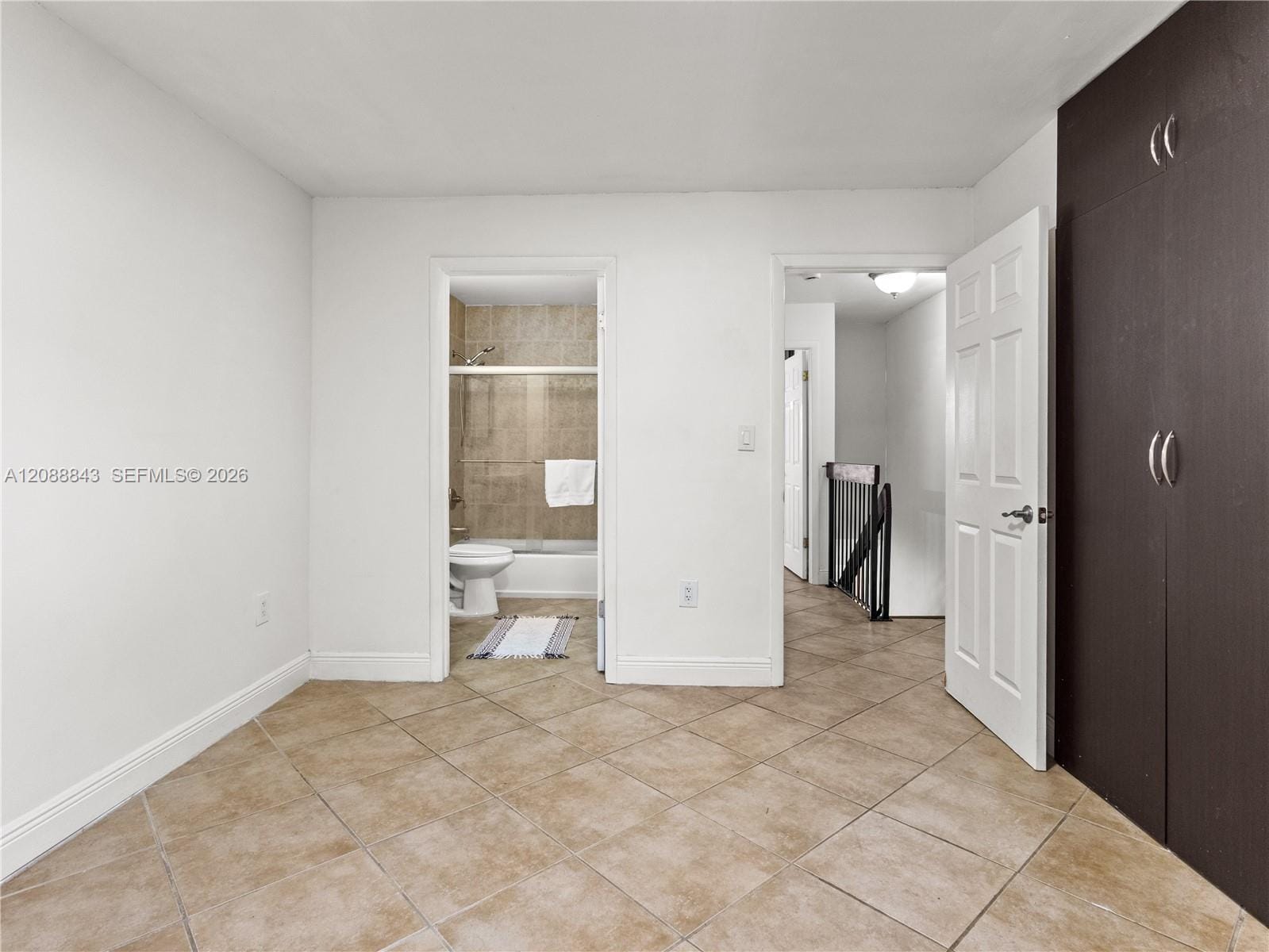 560 NW 82nd Place 306, Miami, FL 33126 photo 9