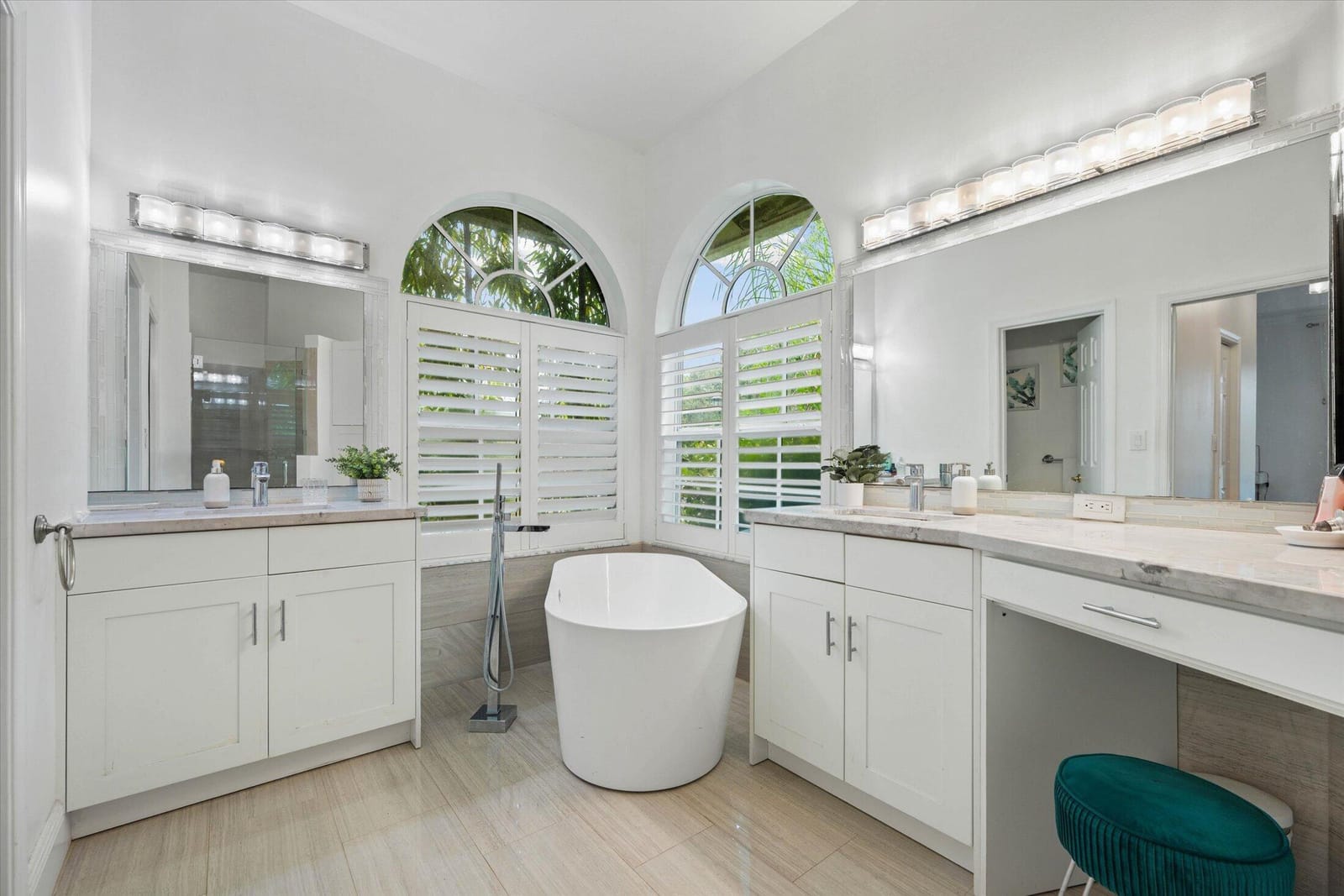 2647 EDGEWATER Drive, Weston, FL 33332 photo 22