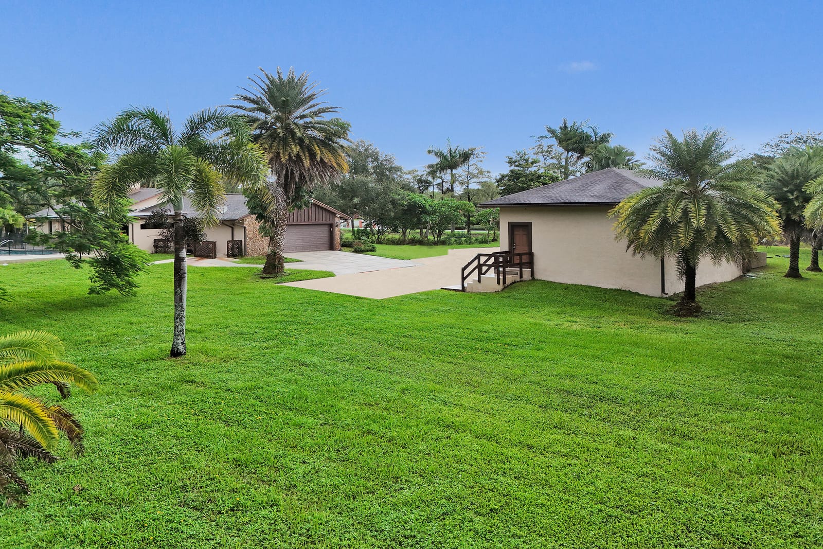 7555 NW 82ND Terrace, Parkland, FL 33067 photo 5