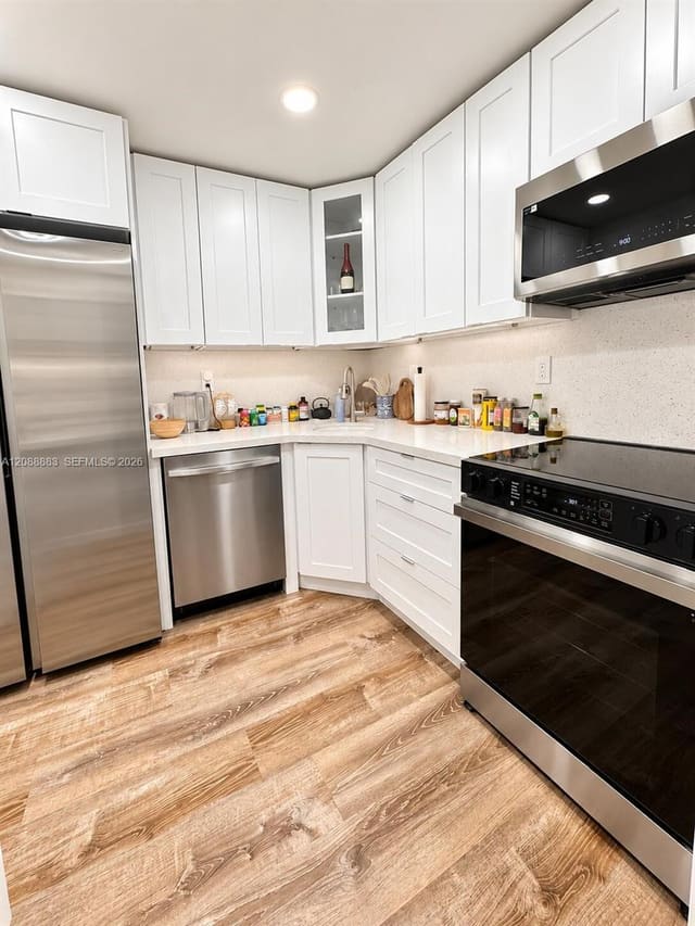 2001 Atlantic Shores Boulevard 206, Hallandale Beach, FL 33009