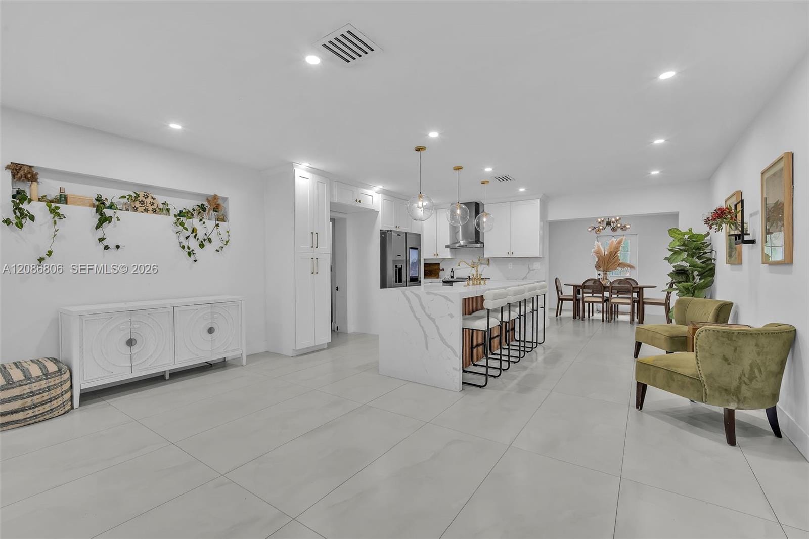 2395 NE 184th Terrace, North Miami Beach, FL 33160 photo 3