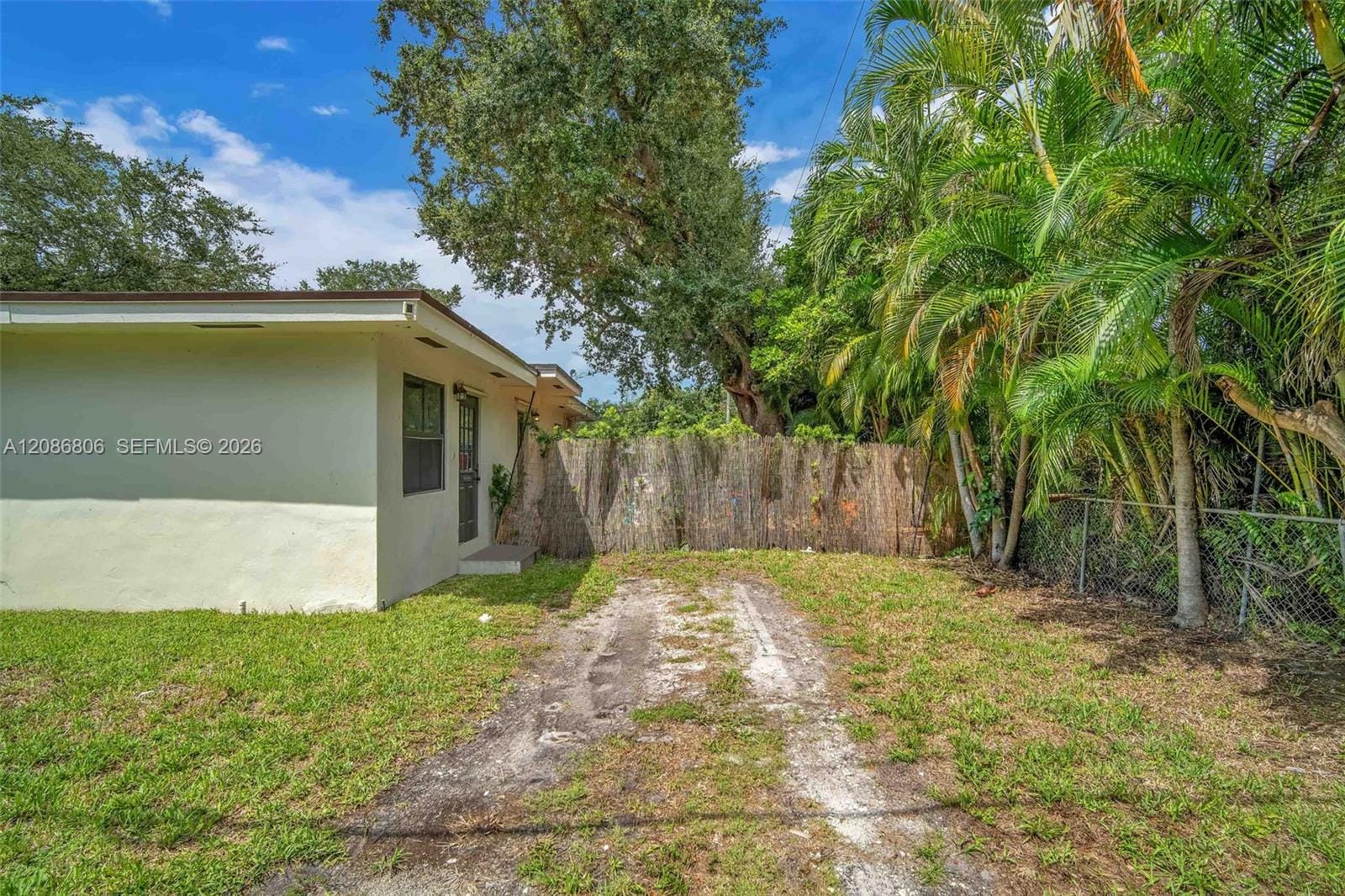 2395 NE 184th Terrace, North Miami Beach, FL 33160 photo 30