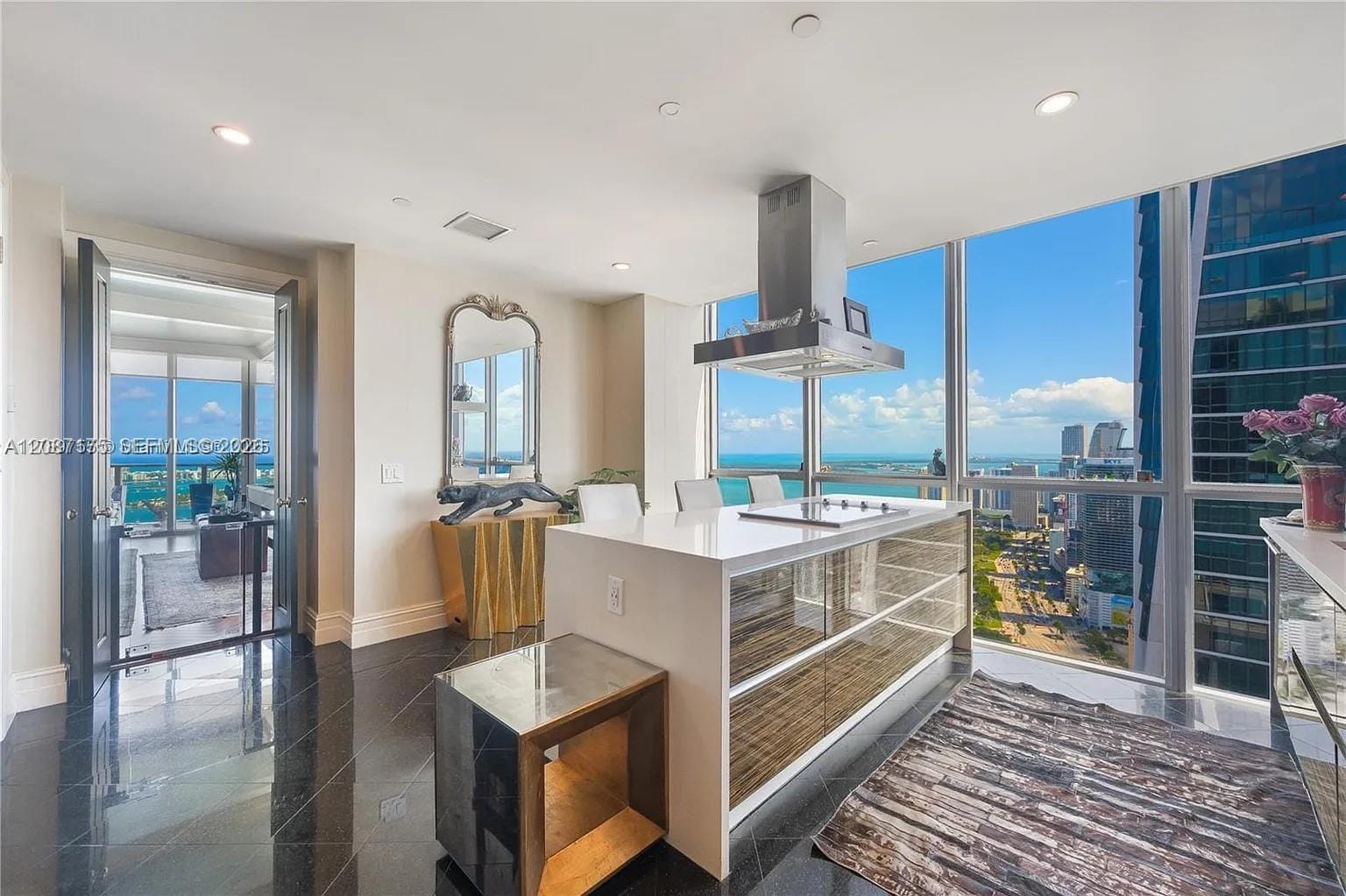 1100 Biscayne Boulevard 5801, Miami, FL 33132 photo 14